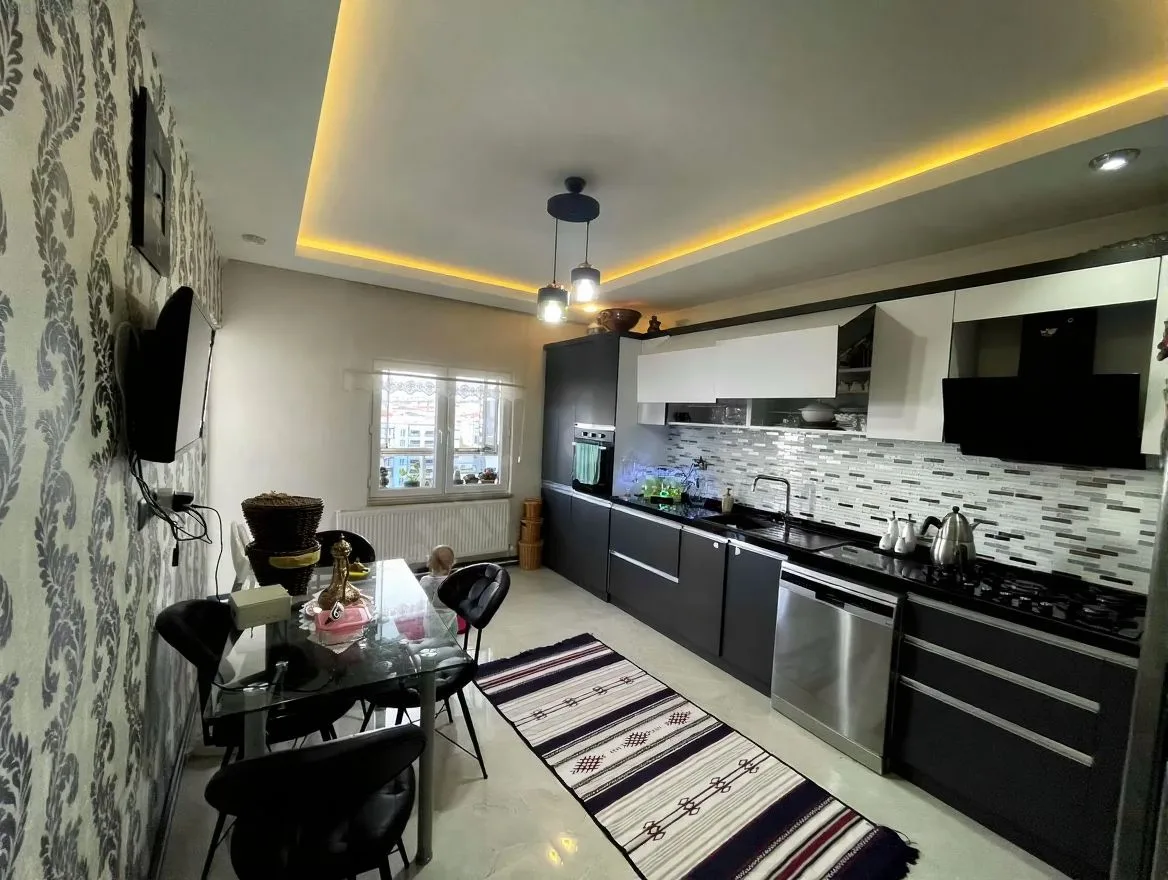 Palandöken Yıldızkent'te 9. Kat 170 m² 3+1 Kiralık Daire - 2
