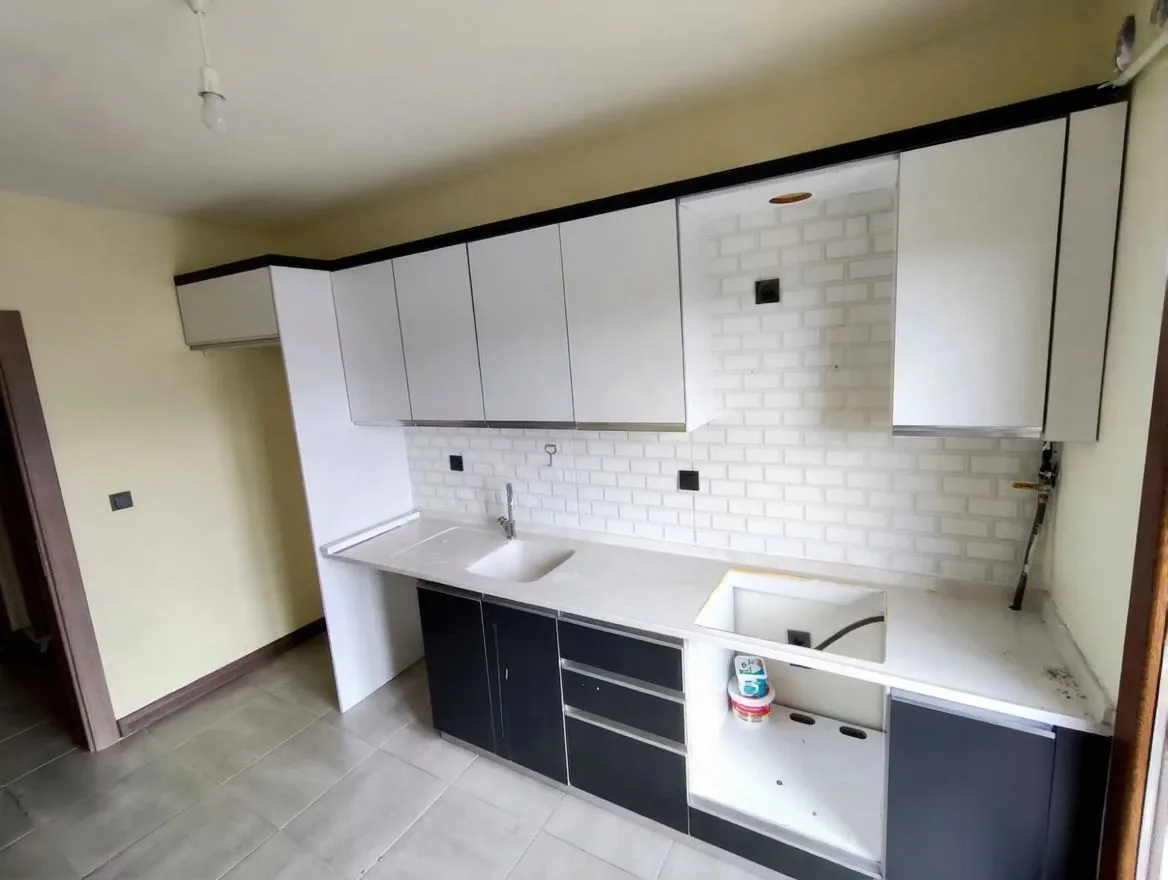 ERZURUM YAKUTIYE SATILIK 2+1 DAİRE KURTULUŞ 75M² - 2
