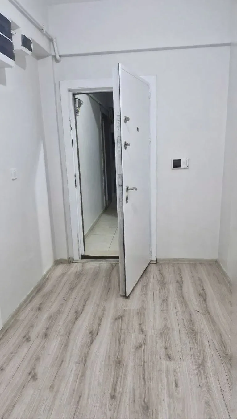 Yakutiye Lalapaşa'da Giriş Katı 150 m² 3+1 Kiralık Daire - 2