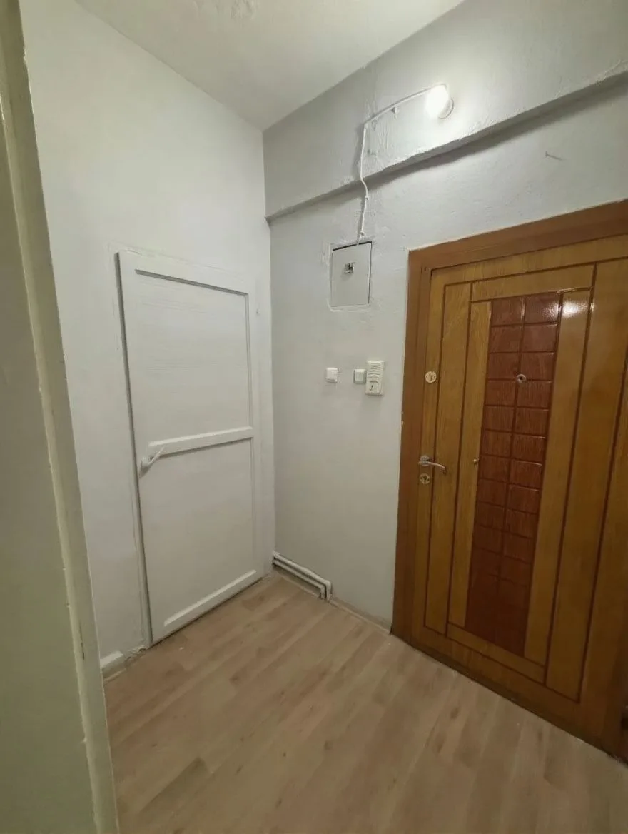 Yakutiye Lalapaşa'da 1. Kat 90 m² 2+1 Kiralık İş Yeri - Fotoğraf 13