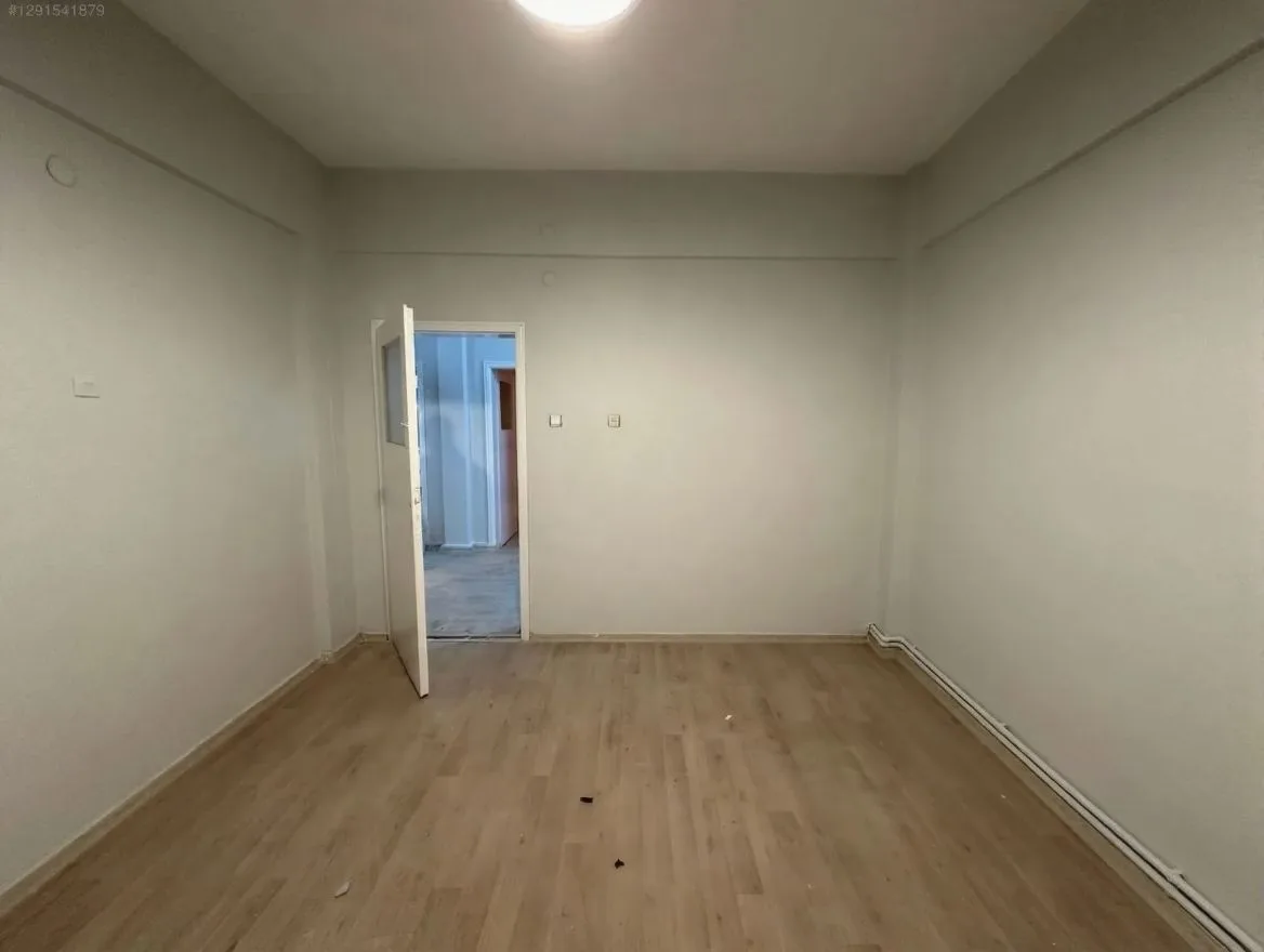 Yakutiye Lalapaşa'da 1. Kat 90 m² 2+1 Kiralık İş Yeri - 5