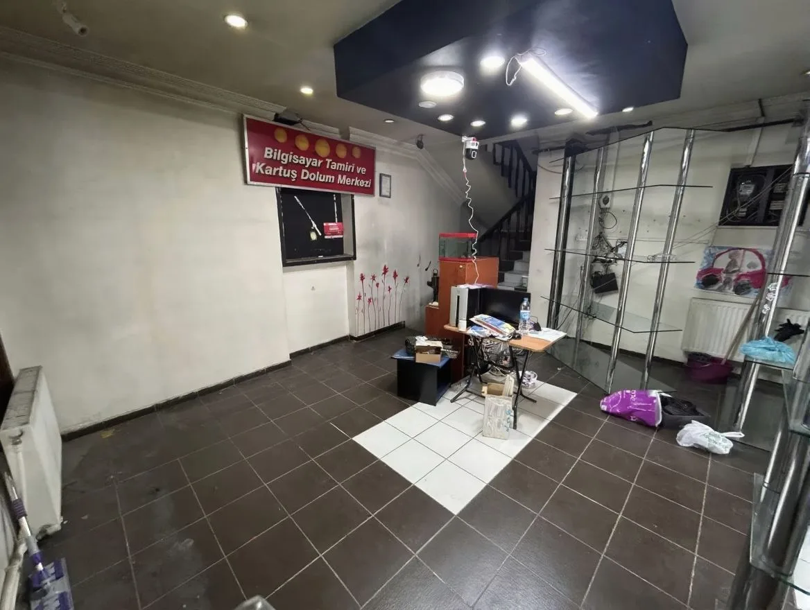 Yakutiye Lalapaşa'da 260 m² 2 Kiralık İş Yeri - 4