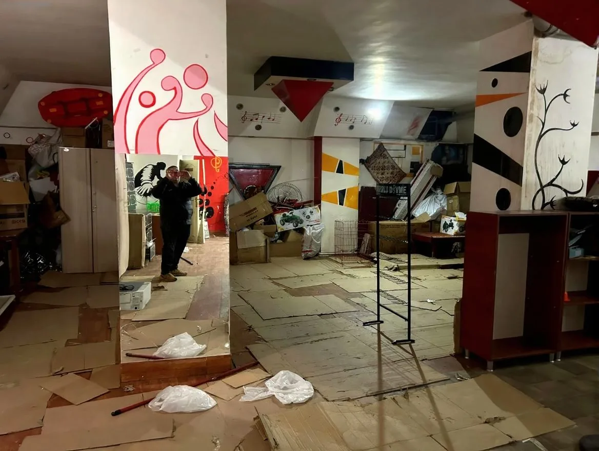 Yakutiye Lalapaşa'da 260 m² 2 Kiralık İş Yeri - Fotoğraf 8