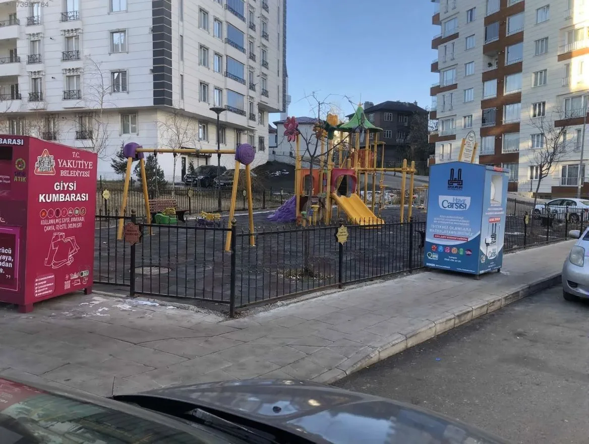 Yakutiye Lalapaşa'da 2. Kat 185 m² 3+1 Kiralık Daire - 3