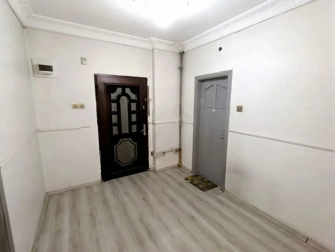 ŞEHİR MERKEZİNDE 220 m² 3+1 GENİŞ KİRALIK DAİRE | MERKEZİ ISITMA - Fotoğraf 9