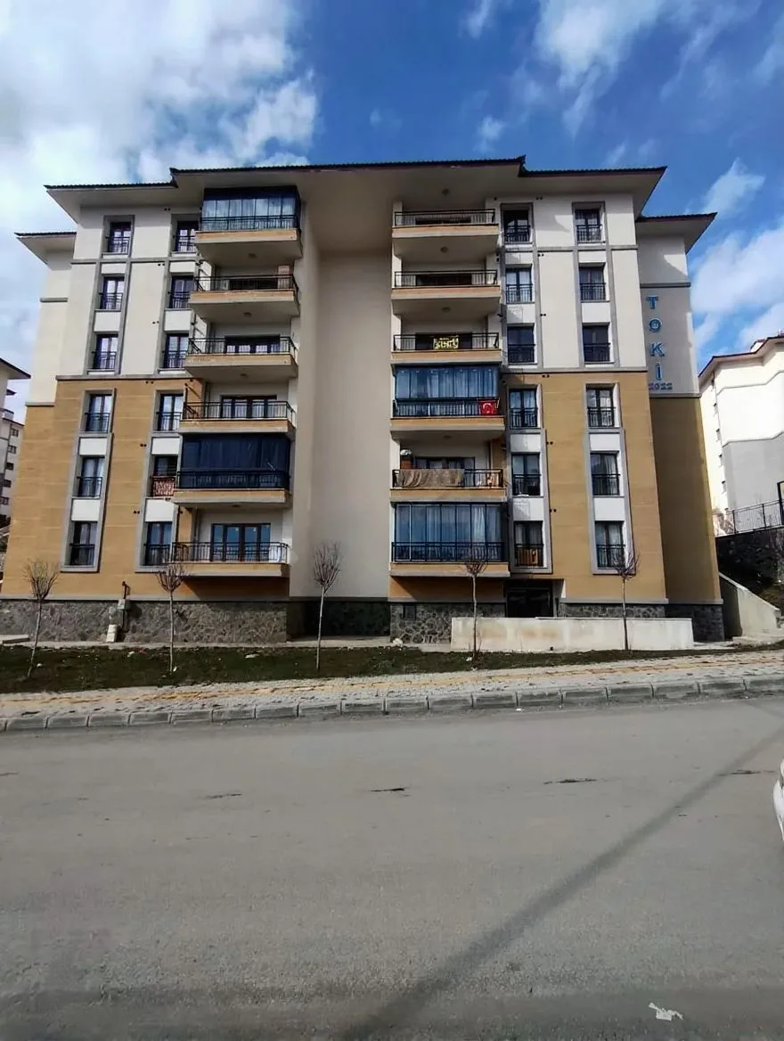 ERZURUM SATILIK 2+1 DAİRE | YAKUTIYE 75M² SIFIR - 1
