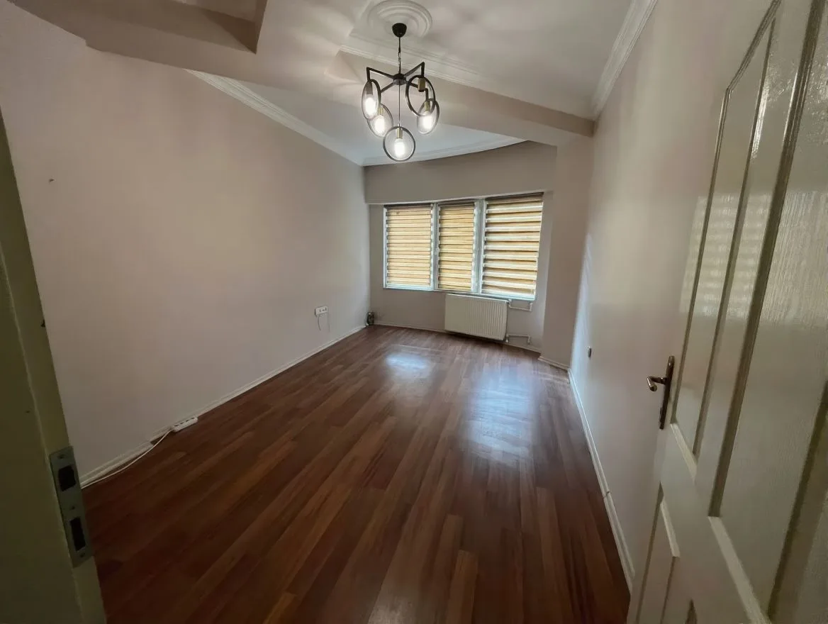 Yakutiye Lalapaşa'da 3. Kat 77 m² Kiralık İş Yeri - Fotoğraf 10