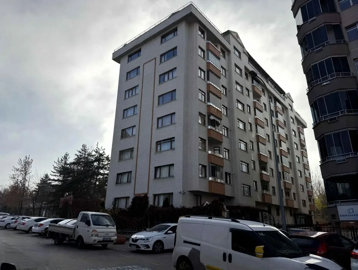 ERZURUM SATILIK 3+1 DAİRE | YAKUTIYE 150M² MERKEZİ ISITMALI