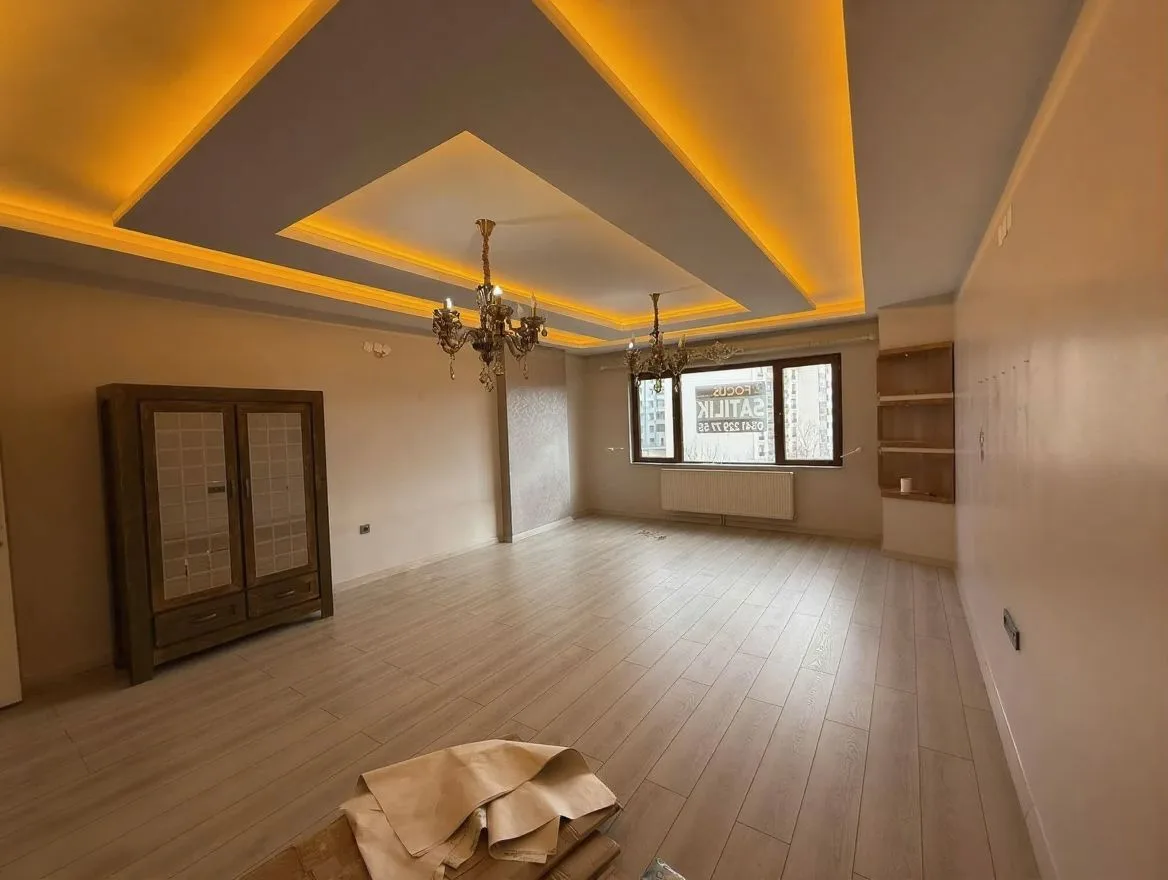 ERZURUM SATILIK 3+1 DAİRE | YAKUTIYE 150M² MERKEZİ ISITMALI - Fotoğraf 18