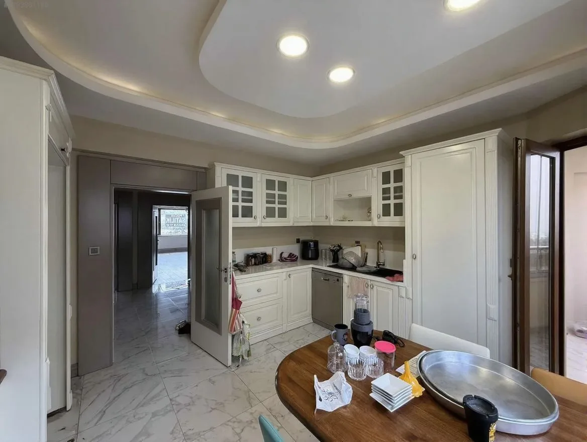 ERZURUM SATILIK 3+1 DAİRE | YAKUTIYE 150M² MERKEZİ ISITMALI - Fotoğraf 25