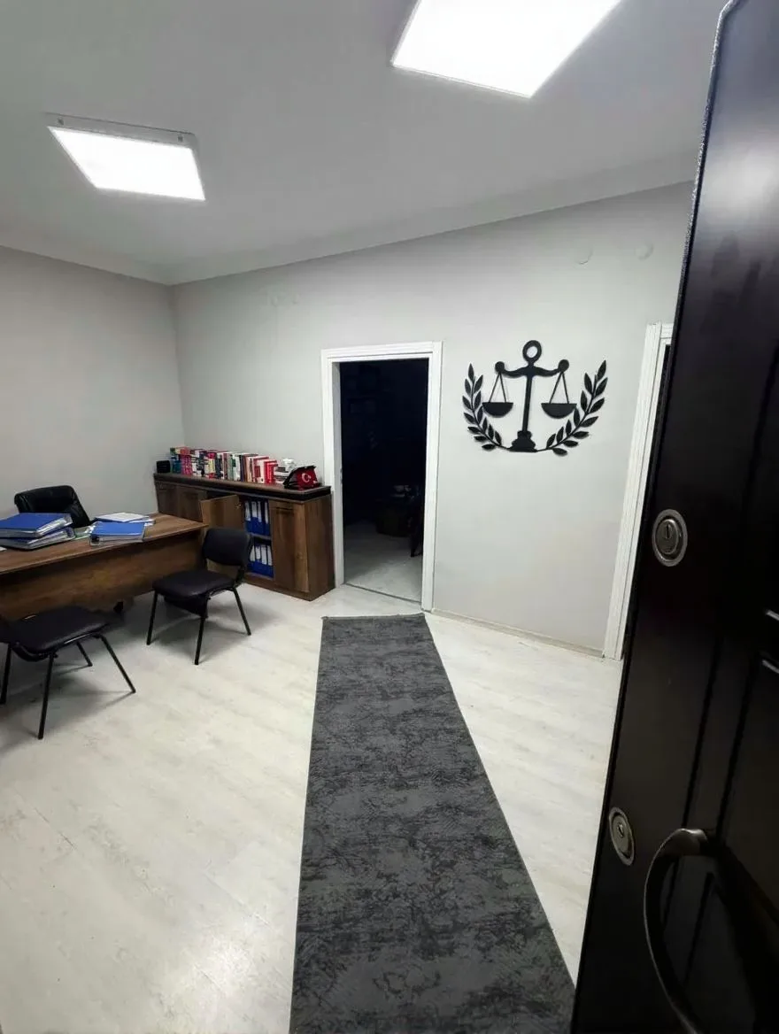 Yakutiye Lalapaşa'da 1. Kat 70 m² Kiralık İş Yeri