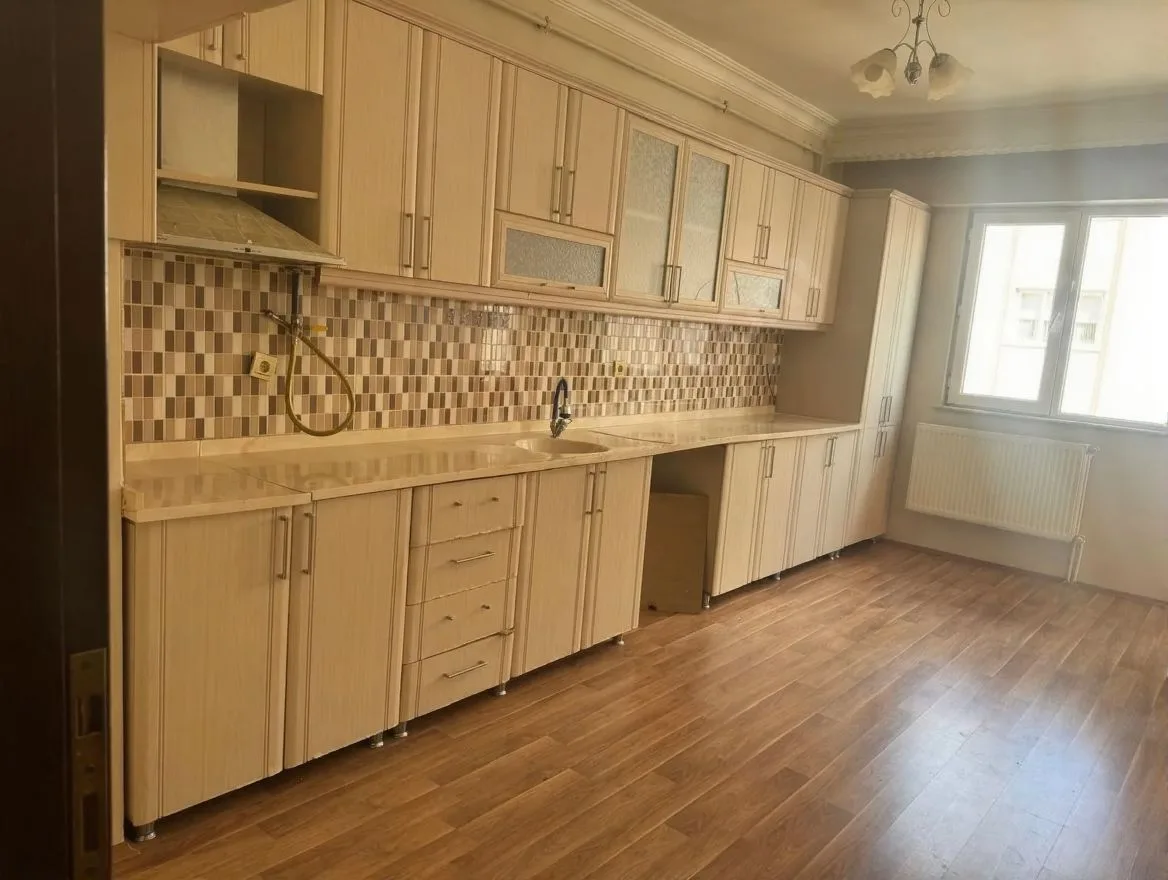ERZURUM KİRALIK 3+1 DAİRE ARA/5 KAT 160M² YAKUTIYE - Fotoğraf 16