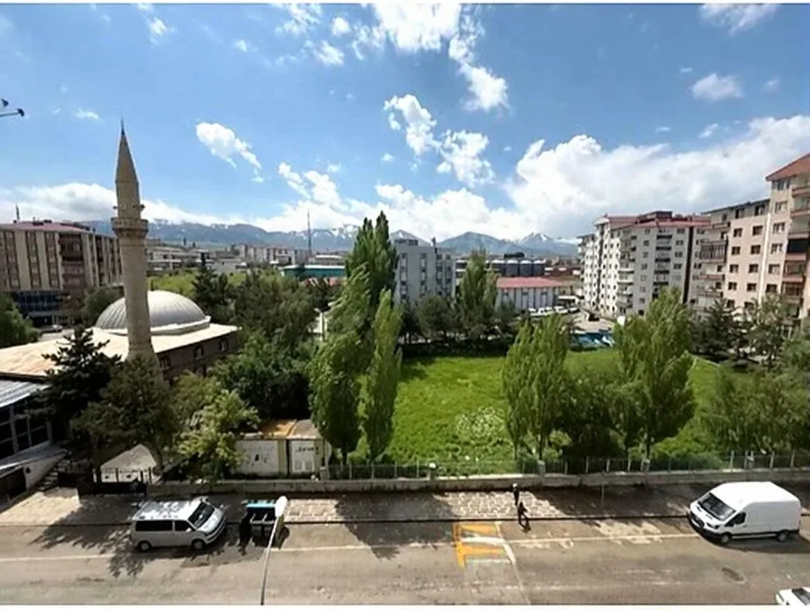 ERZURUM KİRALIK 3+1 DAİRE | YAKUTIYE 128M² ASANSÖRLÜ
