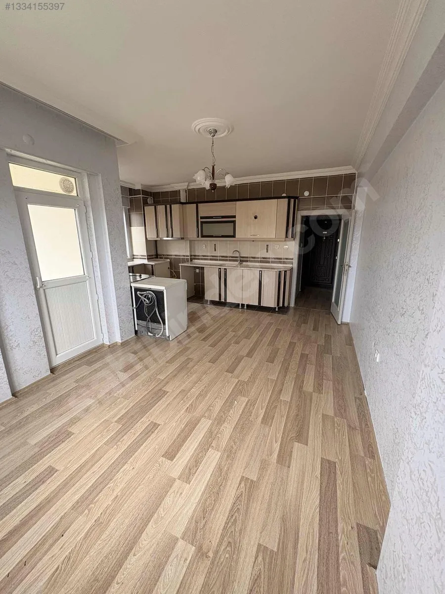 Aziziye Merkez'de 3. Kat 165 m² 3+1 Kiralık Daire