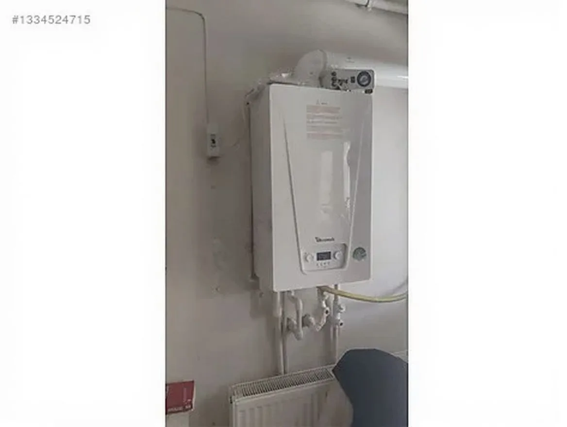 Yakutiye Lalapaşa'da 3. Kat 160 m² 3+1 Kiralık Daire - Fotoğraf 10
