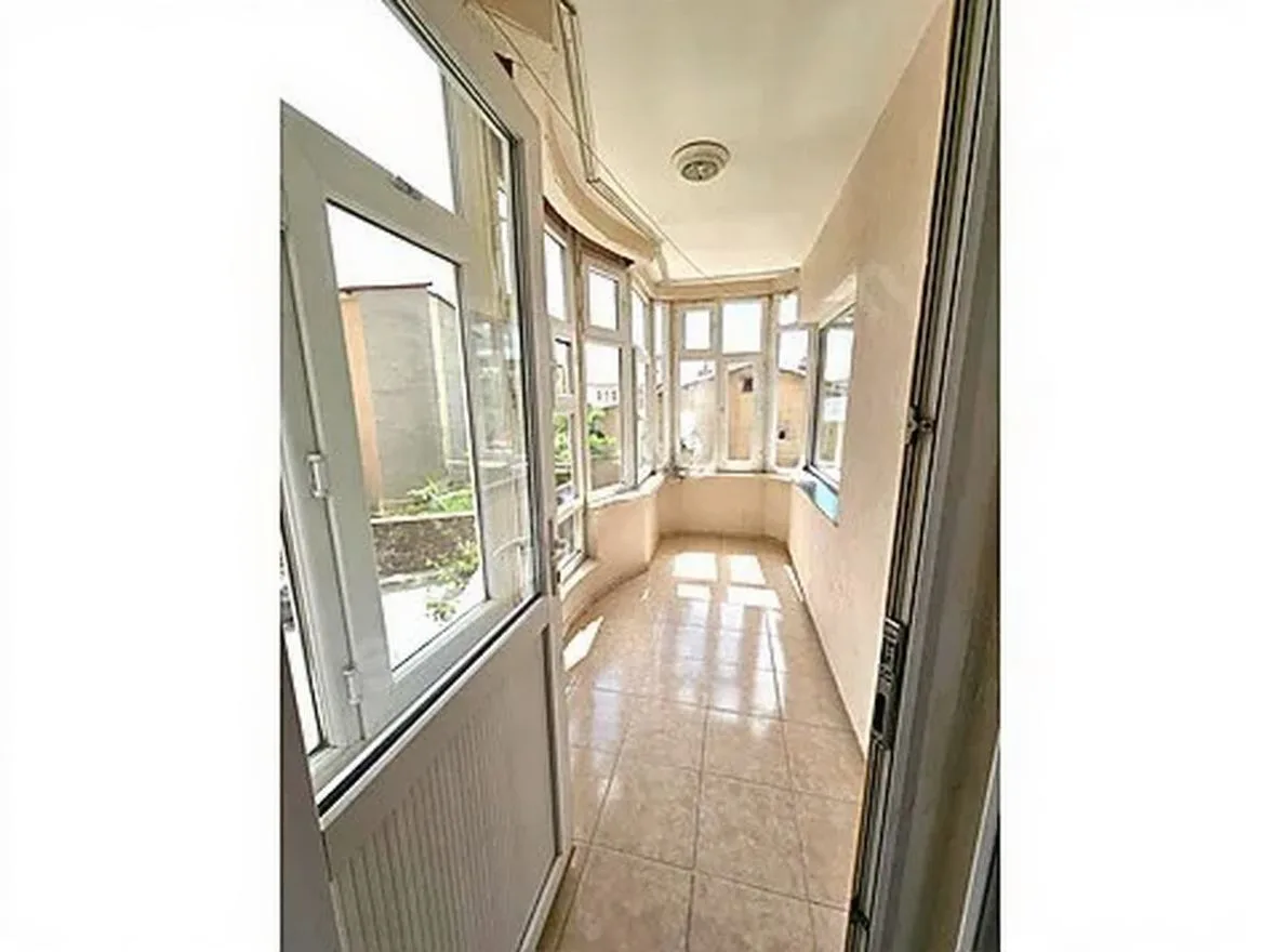 Yakutiye Lalapaşa'da 3. Kat 160 m² 3+1 Kiralık Daire - Fotoğraf 11