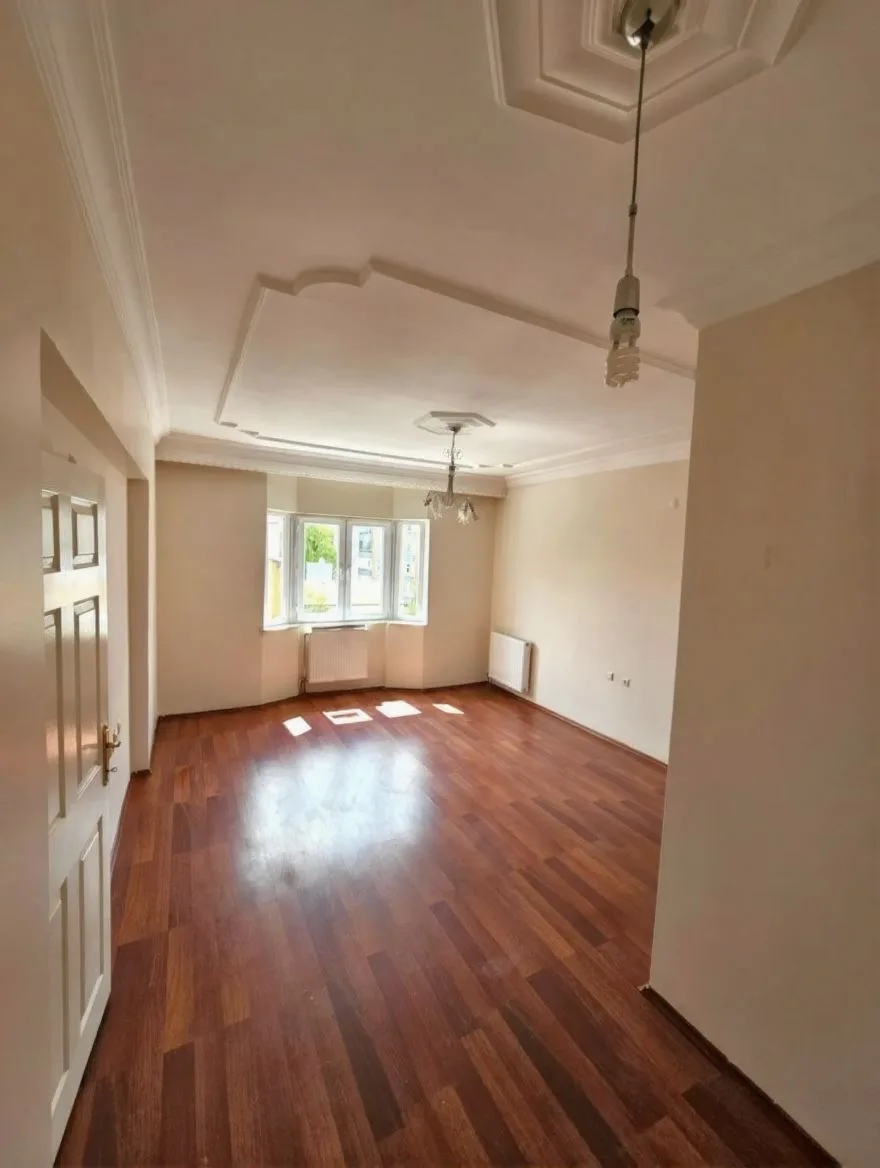 Yakutiye Lalapaşa'da 3. Kat 160 m² 3+1 Kiralık Daire - Fotoğraf 24