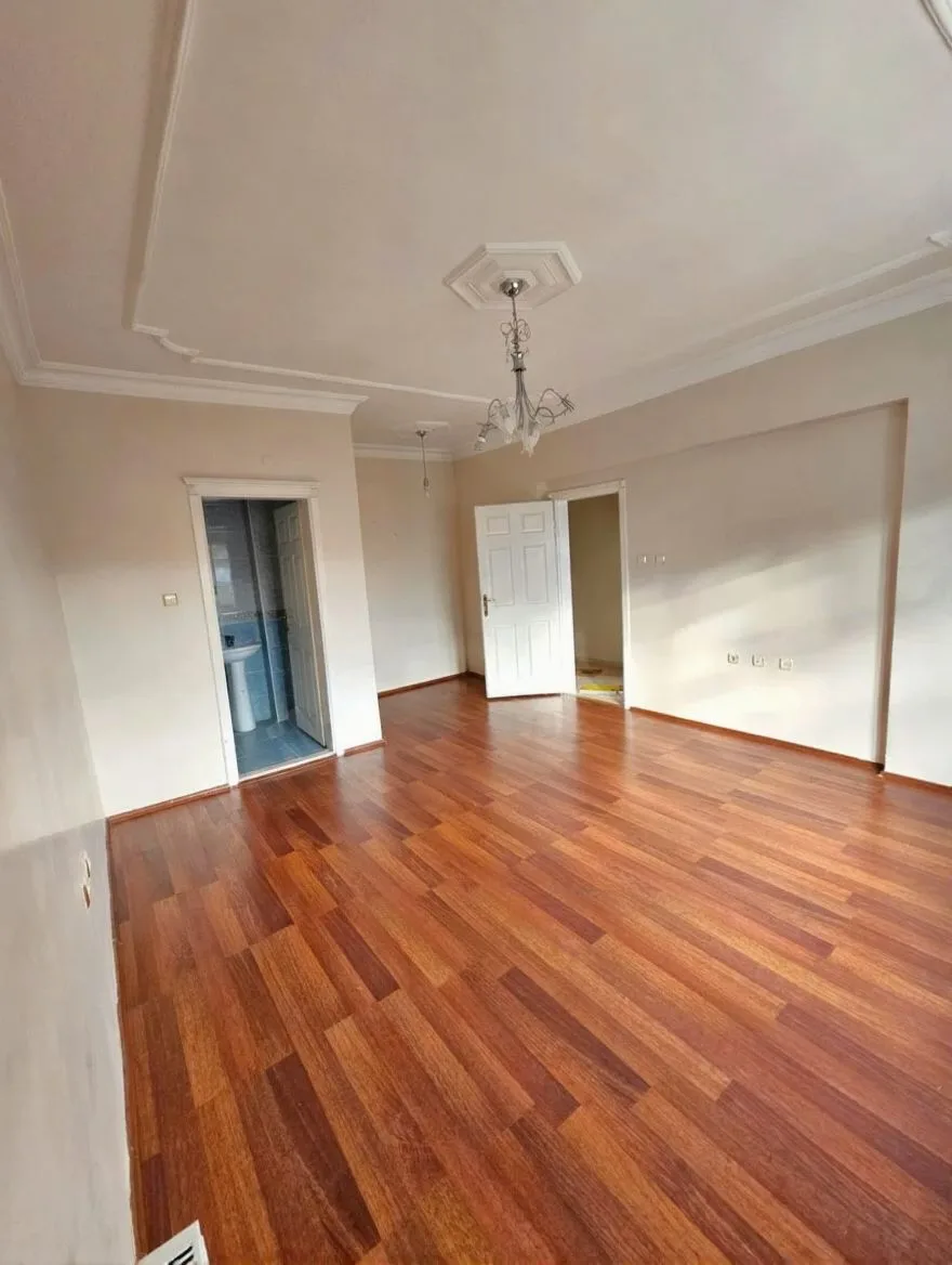 Yakutiye Lalapaşa'da 3. Kat 160 m² 3+1 Kiralık Daire - Fotoğraf 25