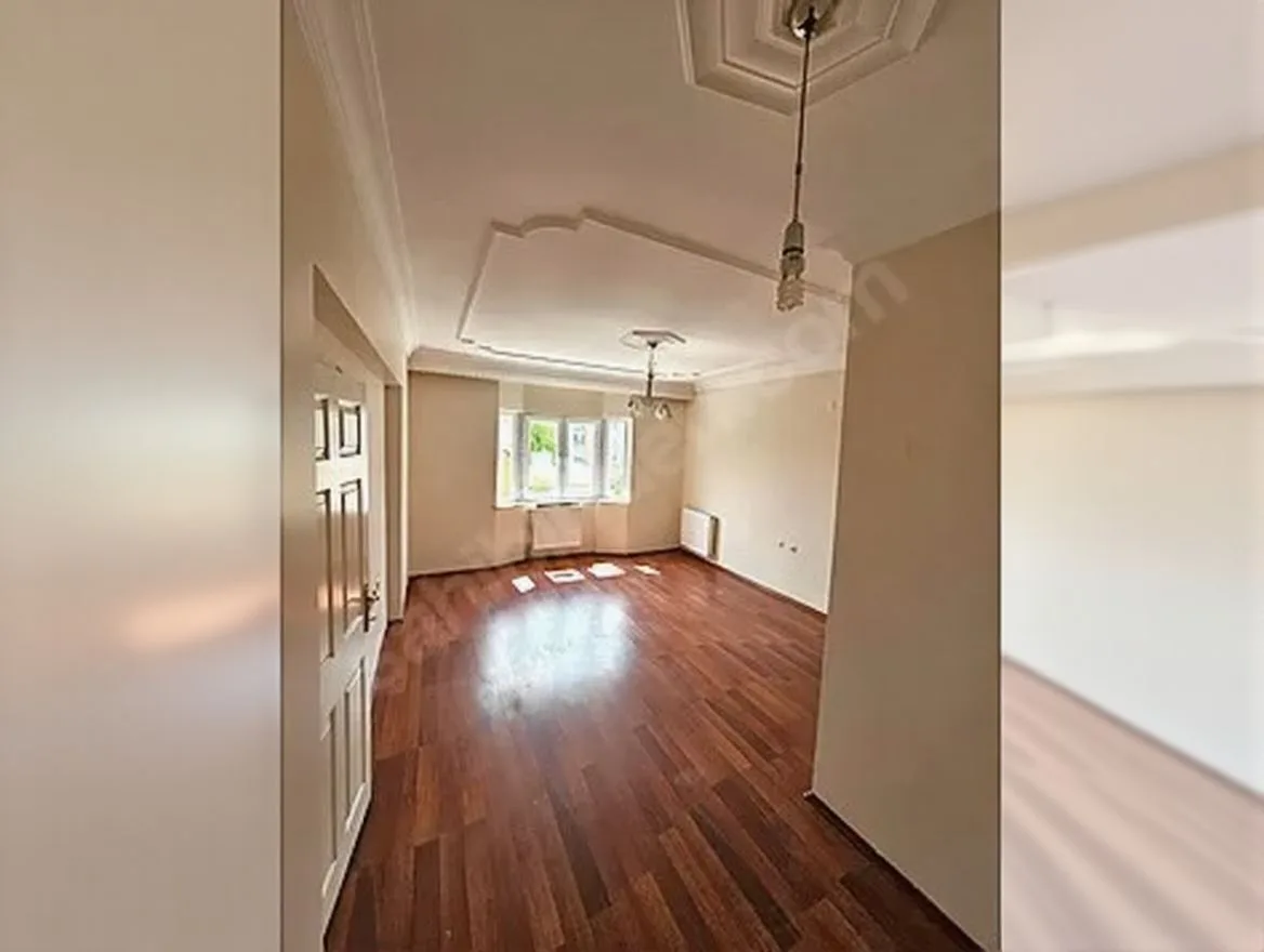 Yakutiye Lalapaşa'da 3. Kat 160 m² 3+1 Kiralık Daire