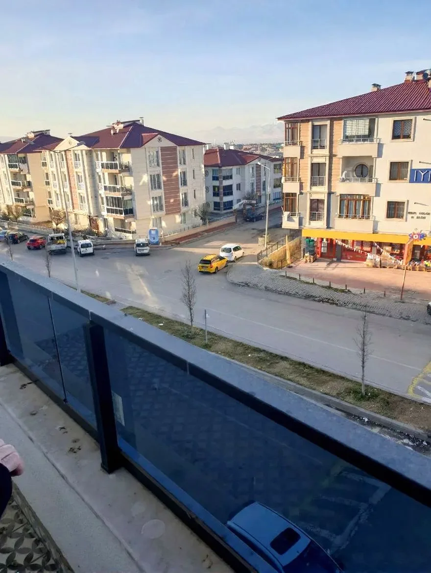 85M² ERZURUM KİRALIK 2+1 DAİRE AZIZIYE YENİ - Fotoğraf 14