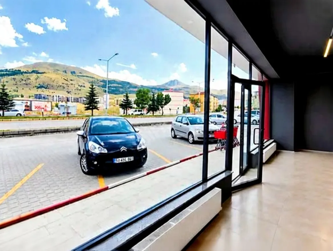 KİRALIK DÜKKAN ERZURUM PALANDÖKEN MÜFTÜ SOLAKZADE 85M²