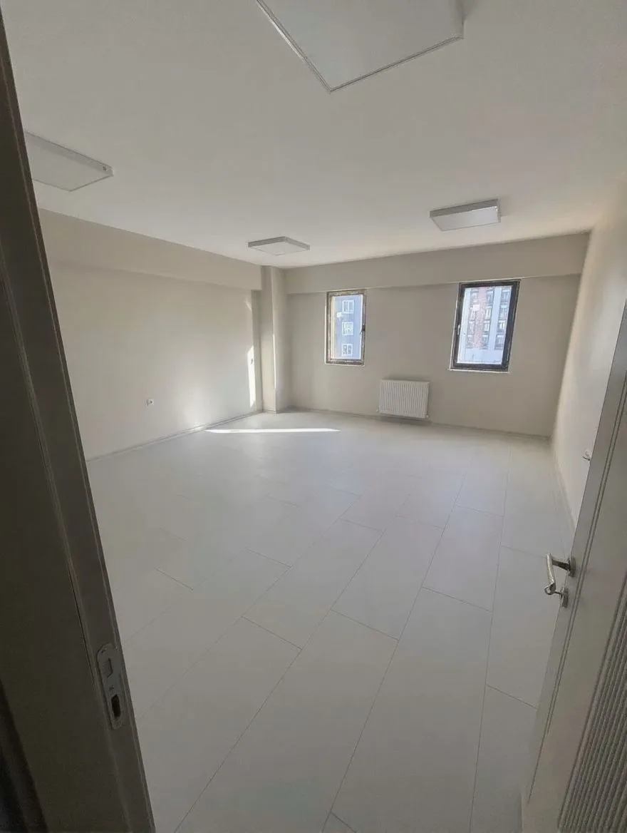 Palandöken Hüseyin Avni Ulaş'ta Sıfır 2. Kat 250 m² Kiralık İş Yeri - Fotoğraf 11