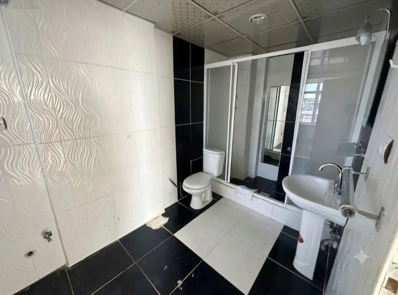 ERZURUM YAKUTIYE KİRALIK 3+1 DAİRE 140M² ASANSÖRLÜ - Fotoğraf 13