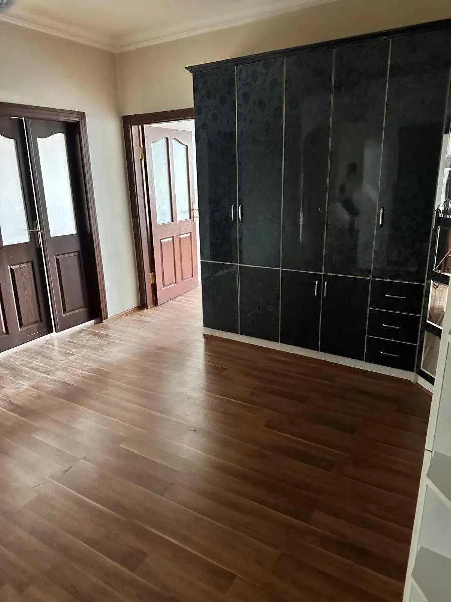 ERZURUM KİRALIK 3+1 DAİRE ARA/5 KAT 210M² YAKUTIYE