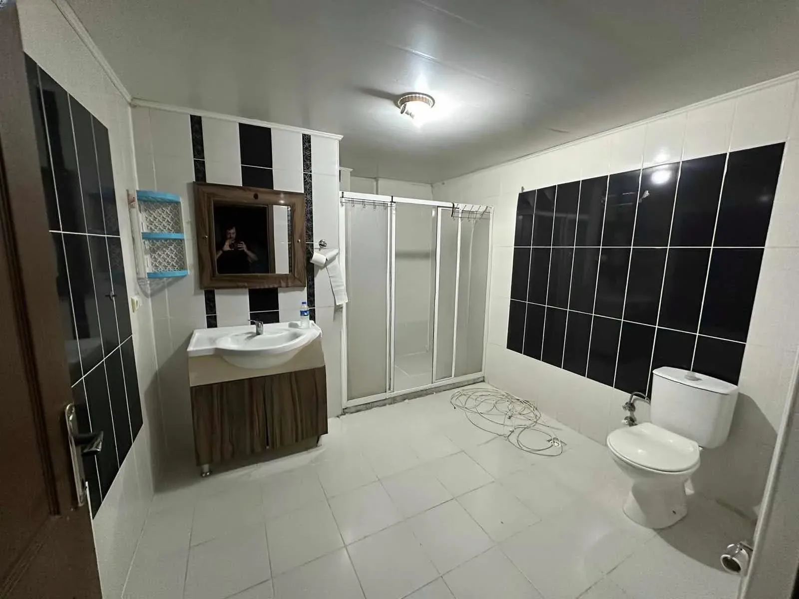 ERZURUM KİRALIK 3+1 DAİRE ARA/6 KAT 135M² YAKUTIYE