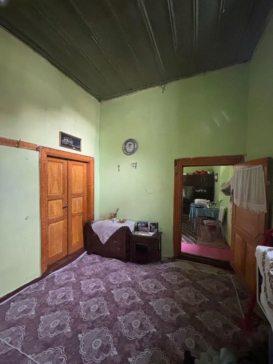 Yakutiye Lalapaşa'da 130 Yaşında 320 m² 4 Satılık Villa