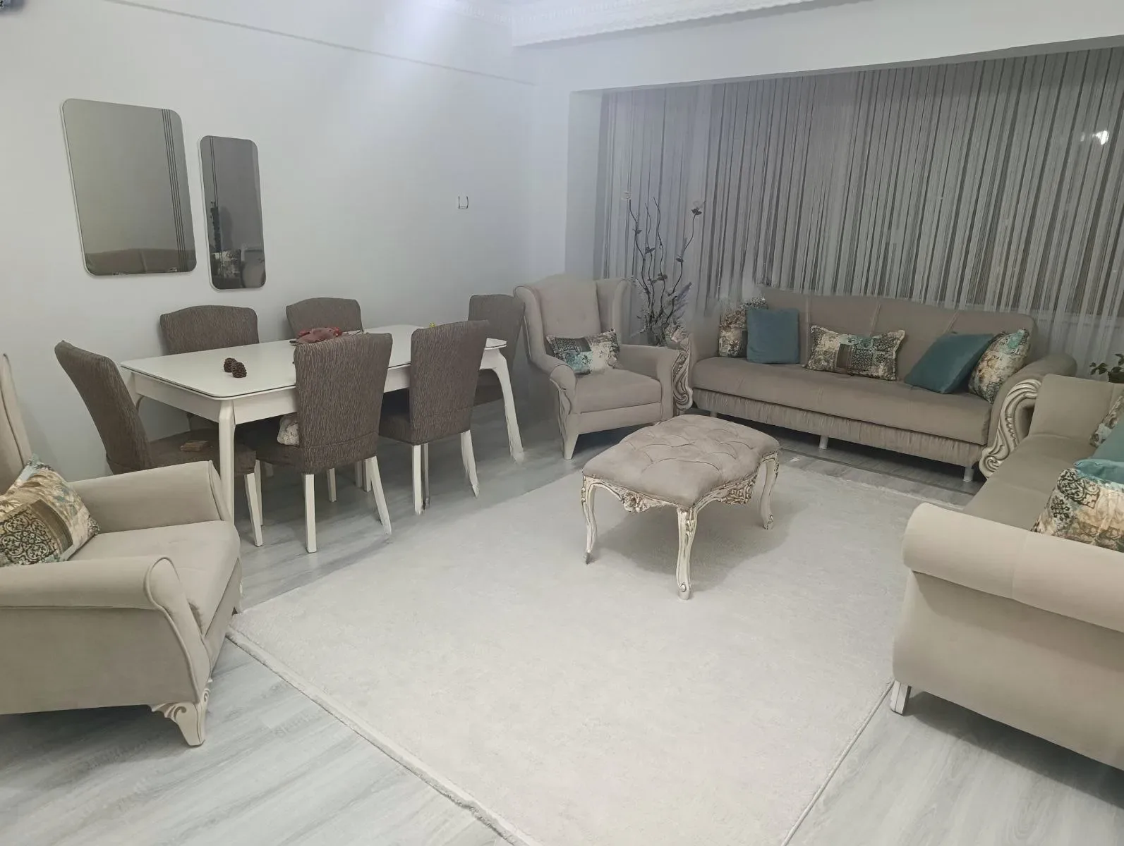 Palandöken Hüseyin Avni Ulaş'ta 5. Kat 160 m² 3+1 Satılık Daire
