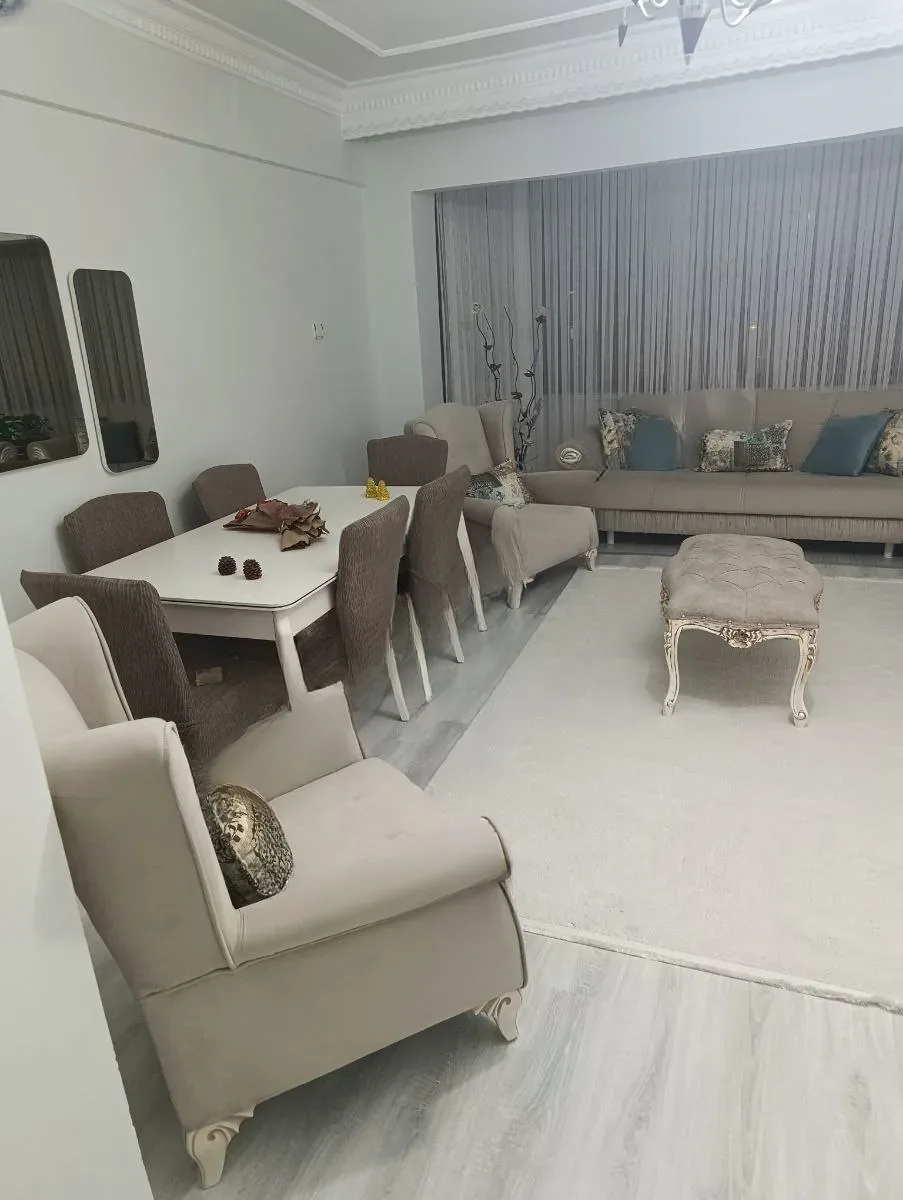 Palandöken Hüseyin Avni Ulaş'ta 5. Kat 160 m² 3+1 Satılık Daire