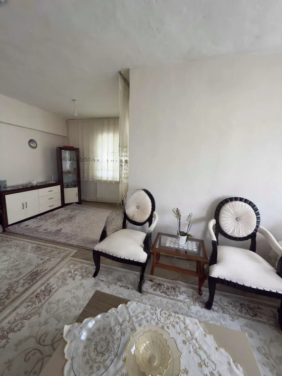 Aziziye Merkez'de 145 m² Satılık Daire