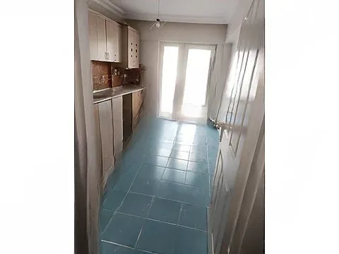 Aziziye Merkez'de Giriş Katı 140 m² 3+1 Kiralık Daire