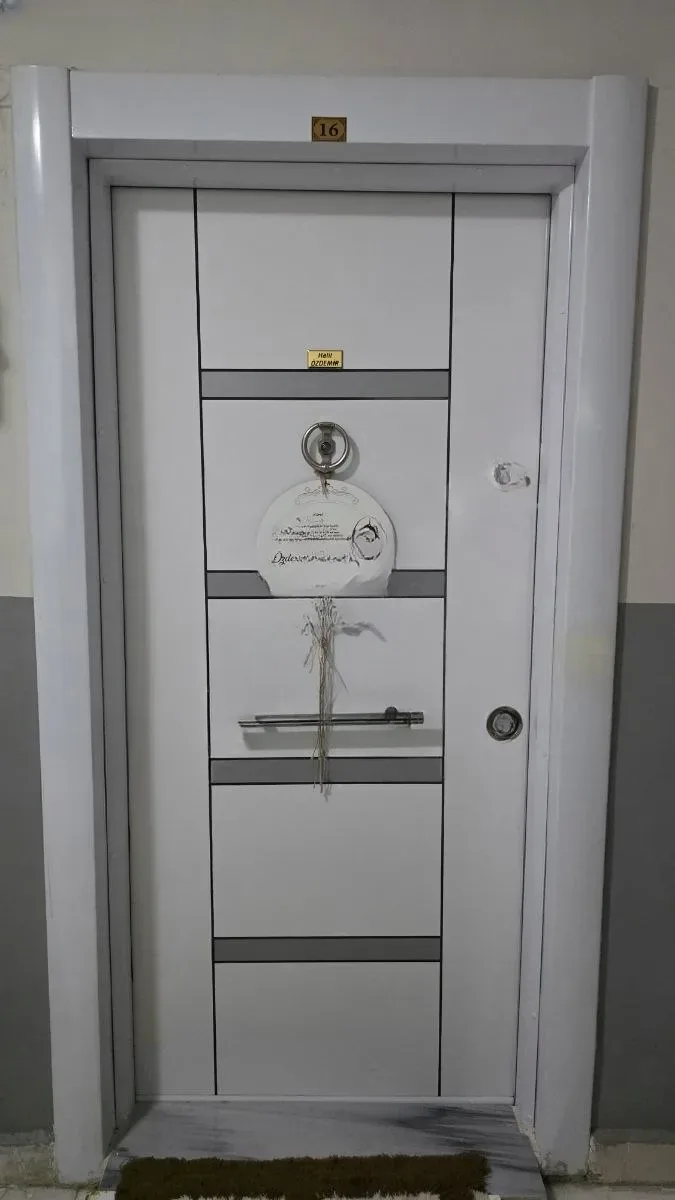 Aziziye Merkez'de 4. Kat 120 m² 3+1 Satılık Daire