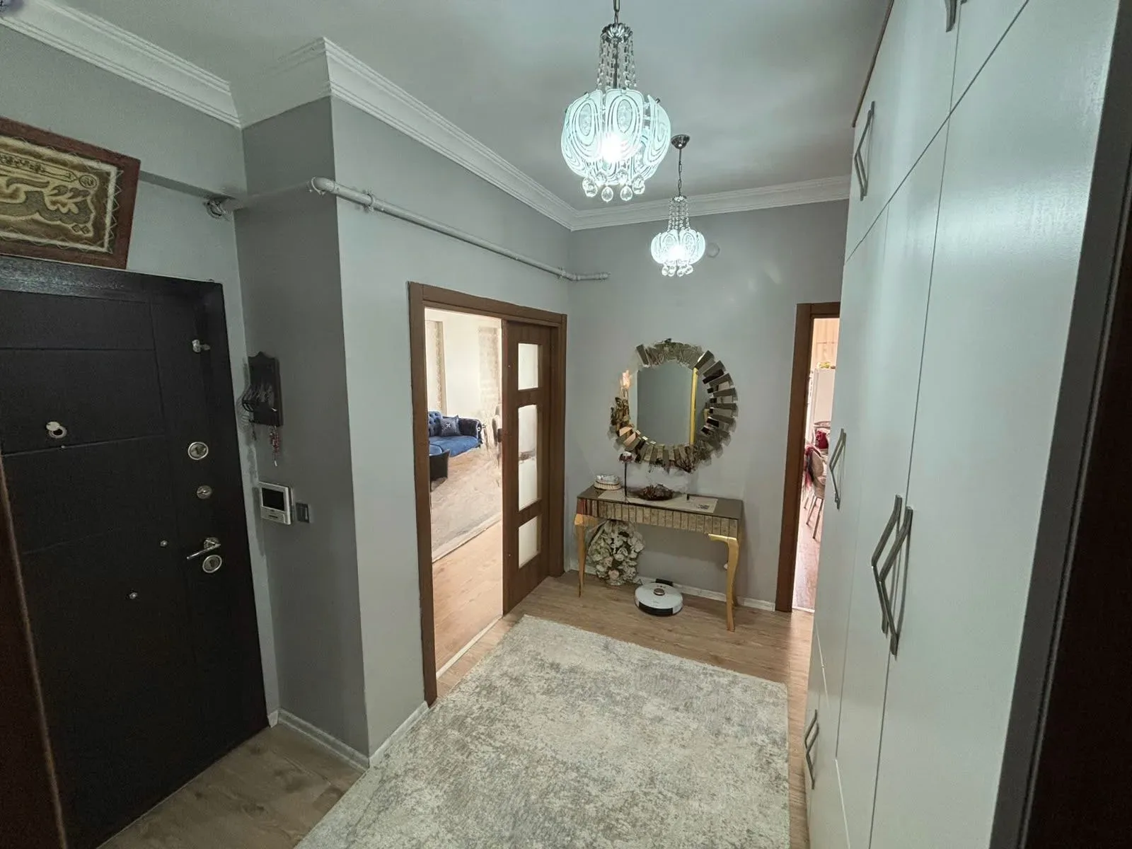 Aziziye Merkez'de 2. Kat 155 m² 3+1 Satılık Daire