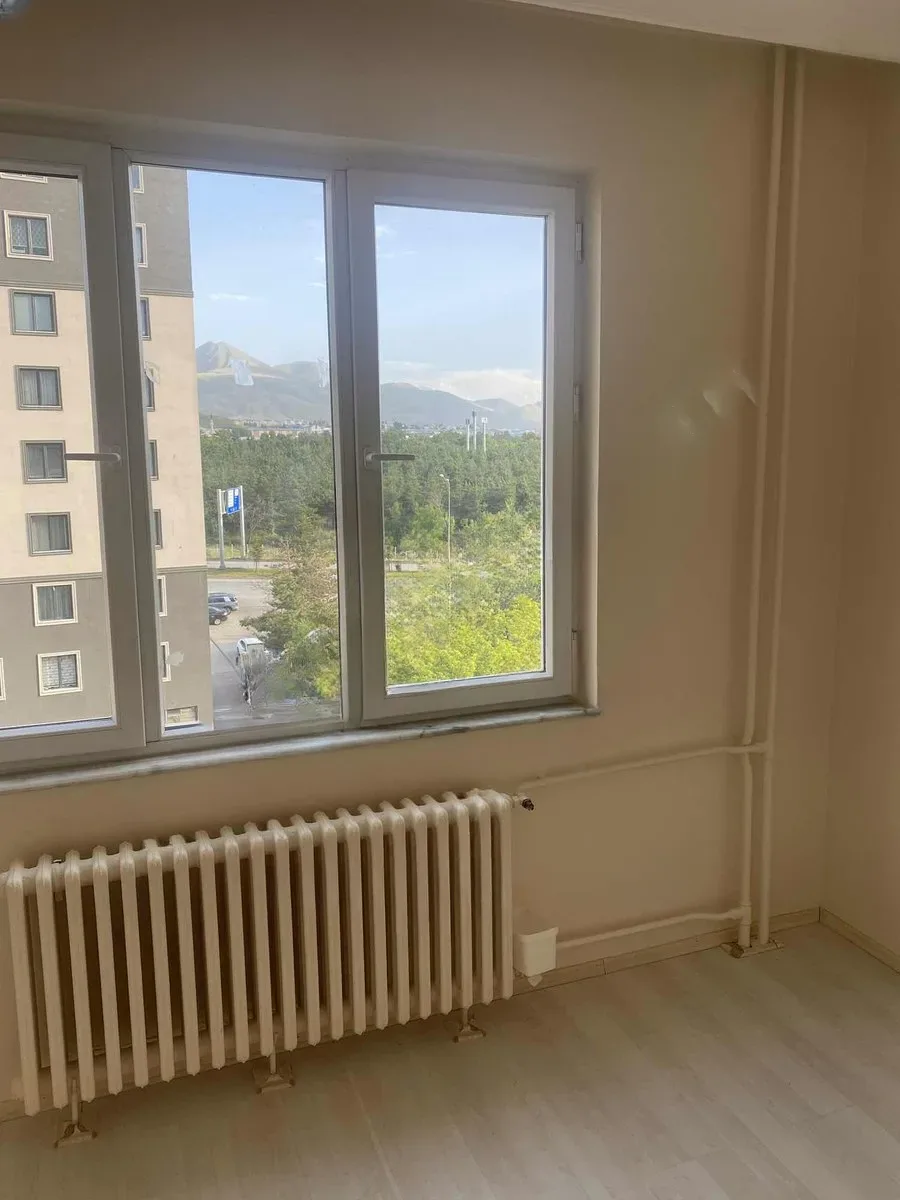 Yakutiye Lalapaşa'da 5. Kat 180 m² 3+1 Kiralık Daire - Fotoğraf 10