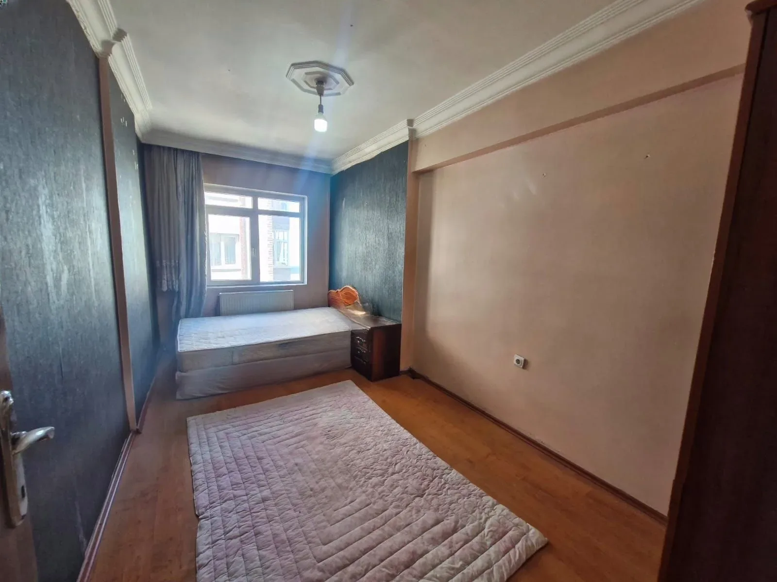 Yakutiye Lalapaşa'da 5. Kat 160 m² 3+1 Kiralık Villa
