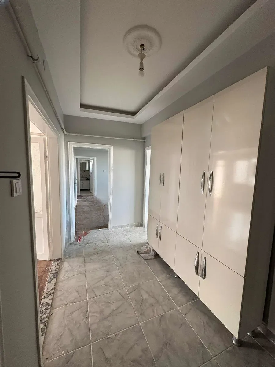 Palandöken Yunusemre'de 4. Kat 140 m² 3+1 Kiralık Daire