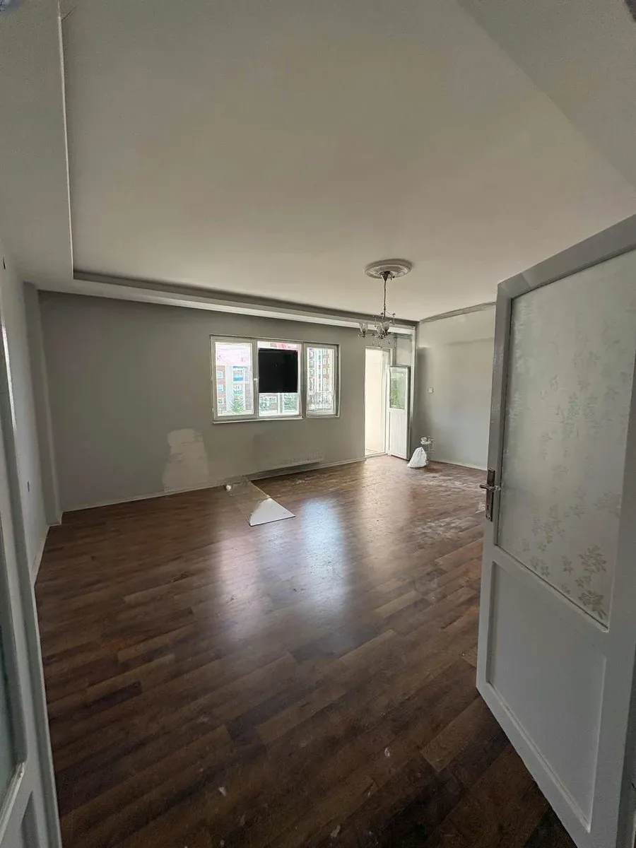 Palandöken Yunusemre'de 4. Kat 140 m² 3+1 Kiralık Daire - Fotoğraf 13