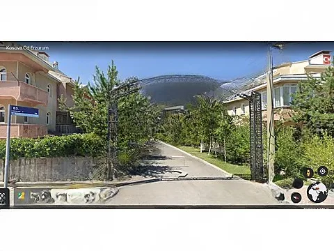 Palandöken Adnan Menderes'te 280 m² 5+1 Satılık Villa