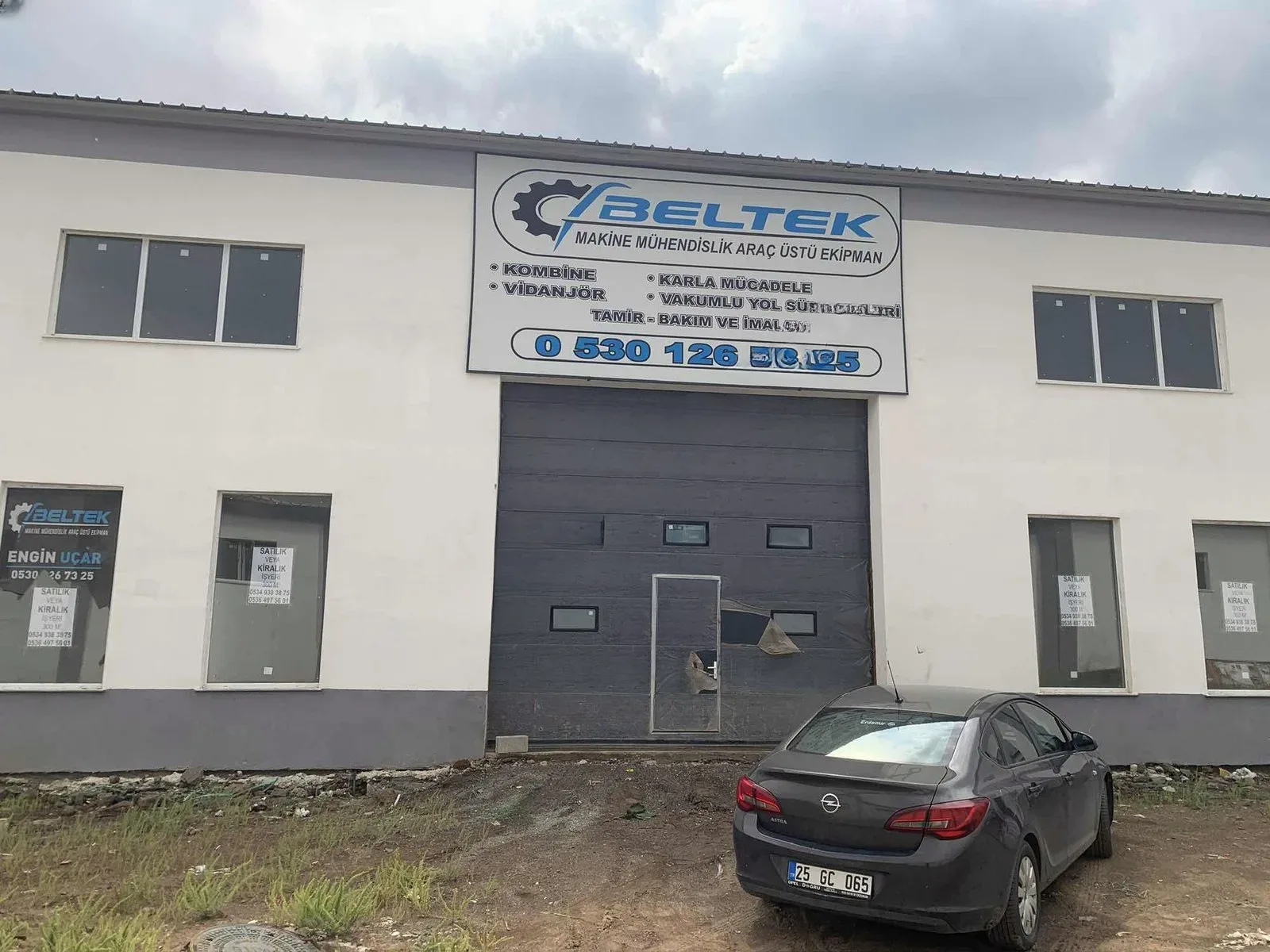 Yakutiye Terminal'da 1 Yaşında 300 m² Kiralık İş Yeri