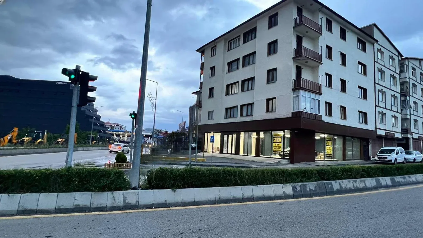 Yakutiye Lalapaşa'da 460 m² Kiralık İş Yeri