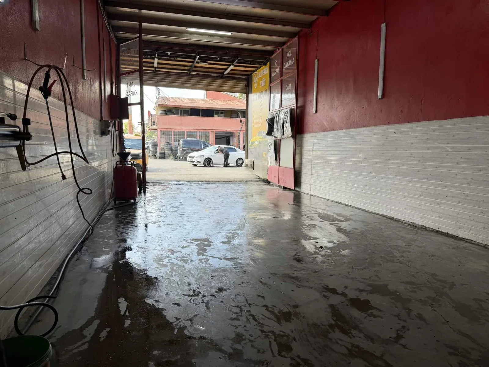 Yakutiye Terminal'da 50 m² Devren Kiralık İş Yeri