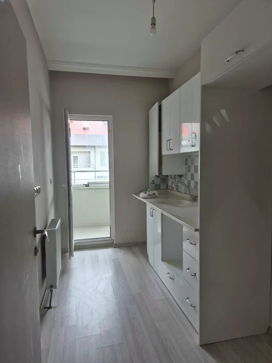 Yakutiye Terminal'da 5 Yaşında 5. Kat 80 m² 2+1 Kiralık Daire - Fotoğraf 9