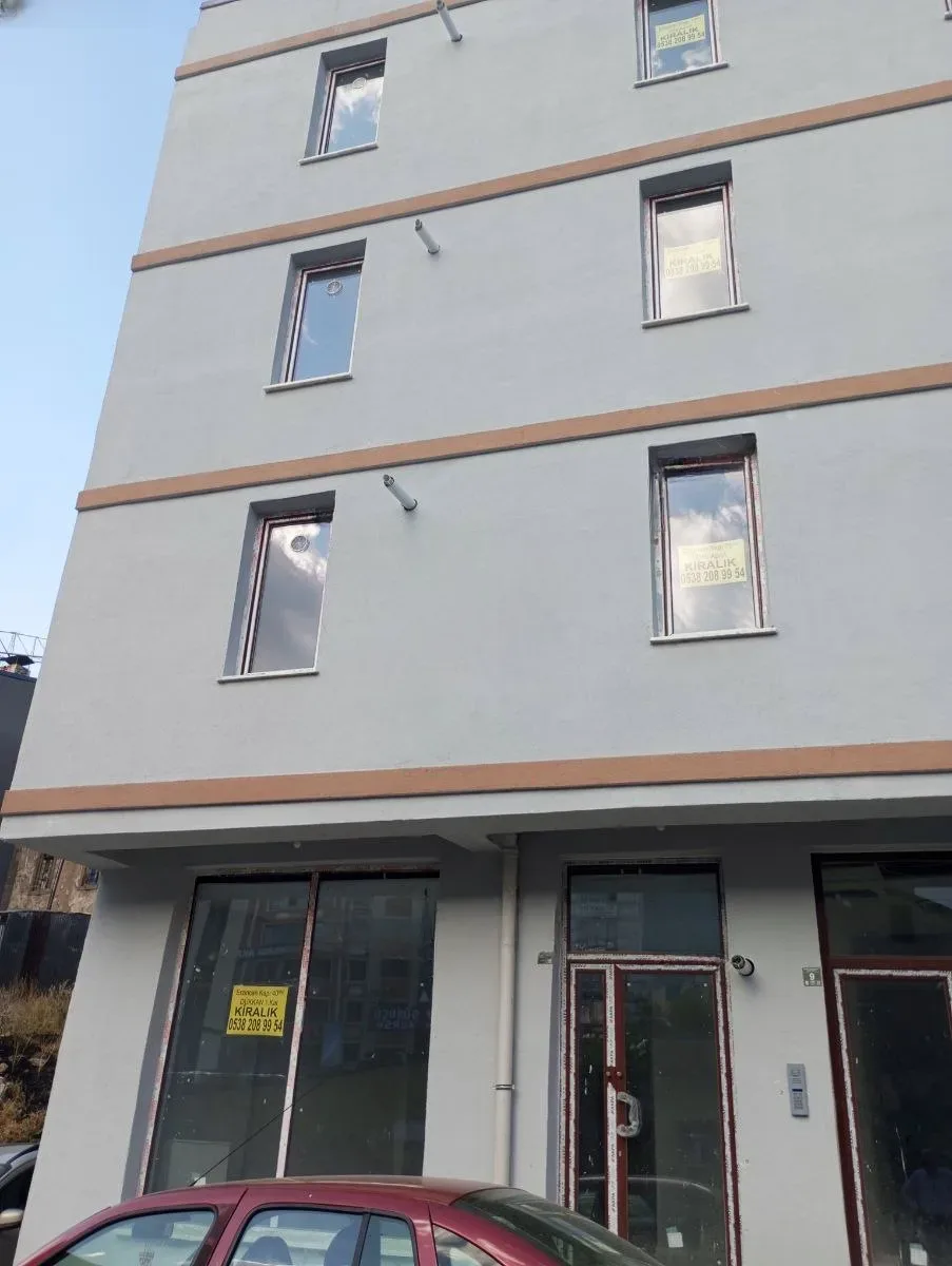 Yakutiye Lalapaşa'da Sıfır 45 m² Kiralık İş Yeri