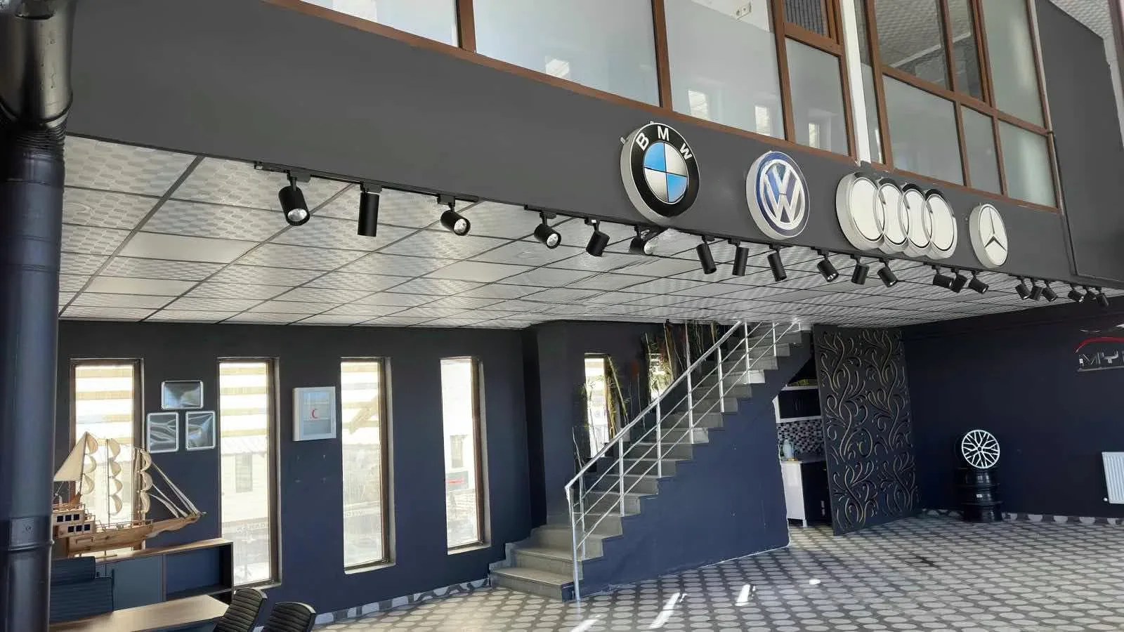 Aziziye Merkez'de 2 Yaşında 250 m² Satılık İş Yeri