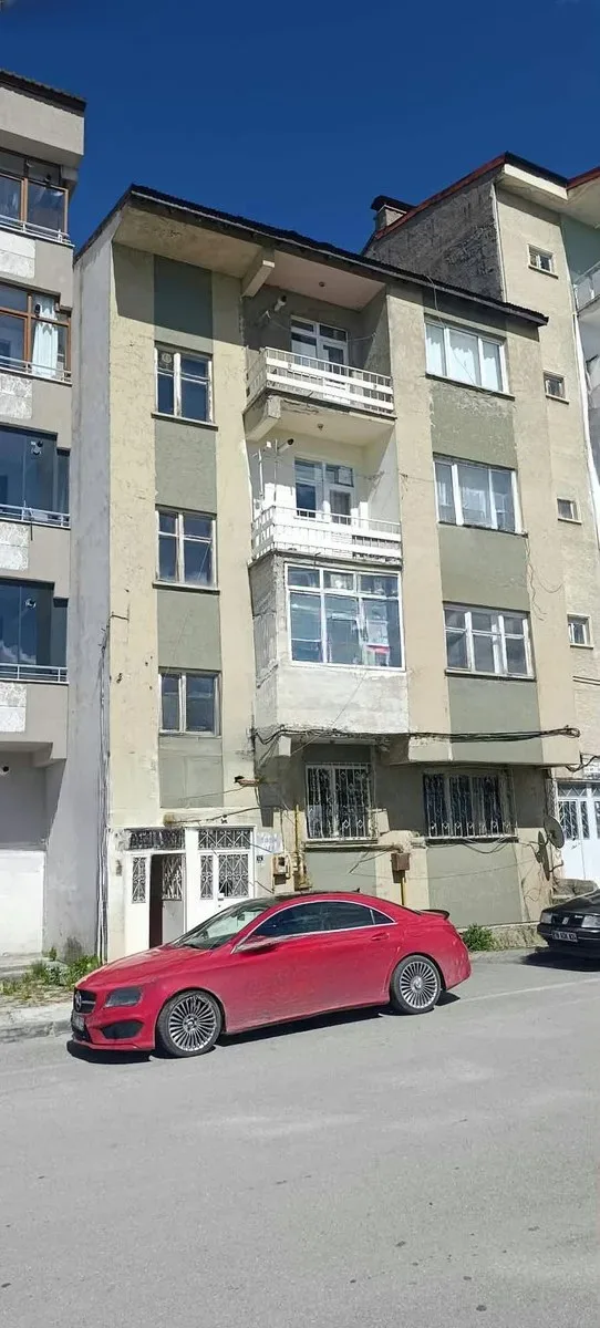 Palandöken Adnan Menderes'te 4. Kat 100 m² 2+1 Satılık Daire