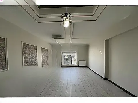 Yakutiye Merkez'de 4 Yaşında 3. Kat 170 m² 4+1 Kiralık Daire