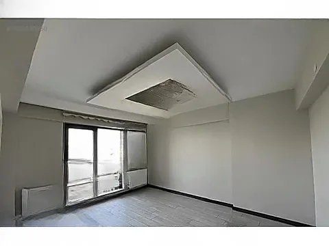 Yakutiye Merkez'de 4 Yaşında 3. Kat 170 m² 4+1 Kiralık Daire - Fotoğraf 11